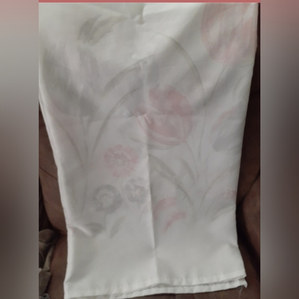 Shower Curtain With Decorative Shower Curtain Rings